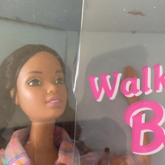 Walking Barbie & Krissy 1999 - Picture 6 of 9